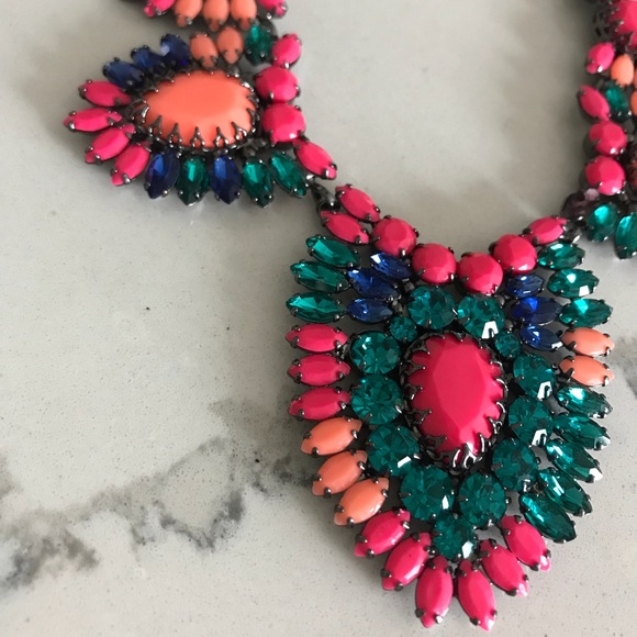 Stella & Dot Frida Necklace - Picture 4 of 7